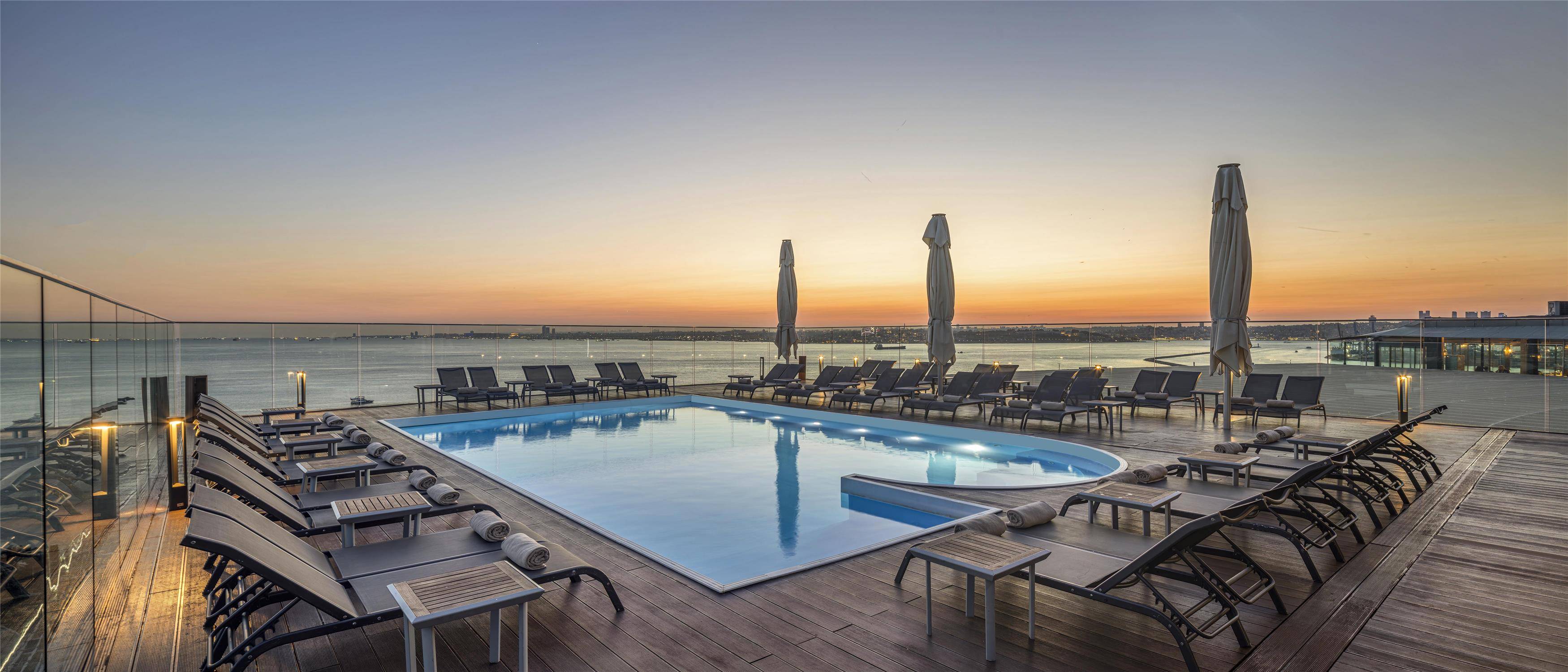 DoubleTree By Hilton Istanbul - Moda 1