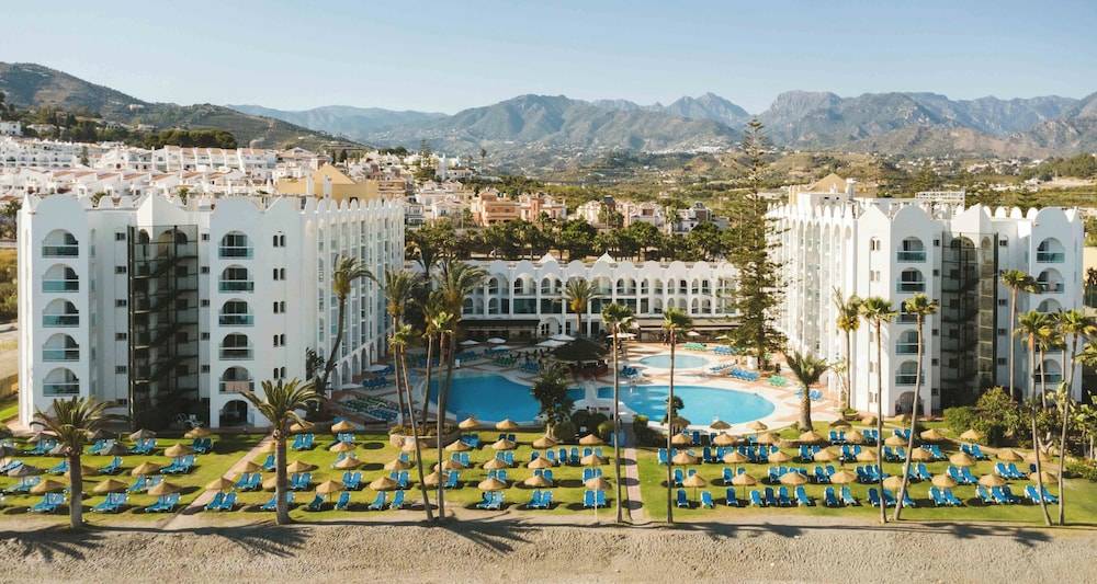 Ona Marinas de Nerja Spa Resort 1
