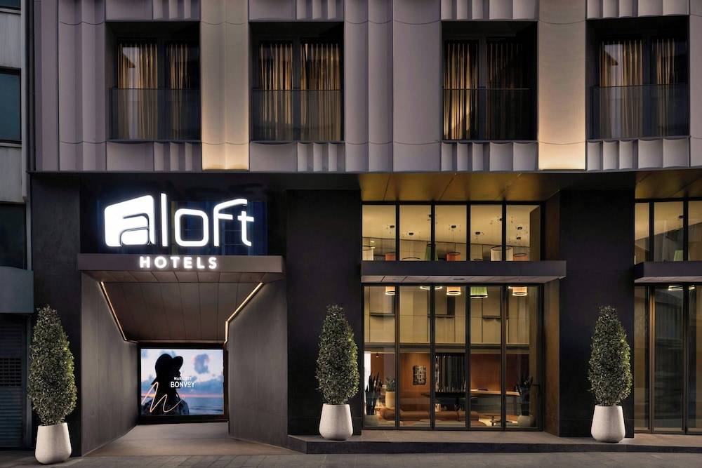 Aloft by Marriott Istanbul Karakoy 1