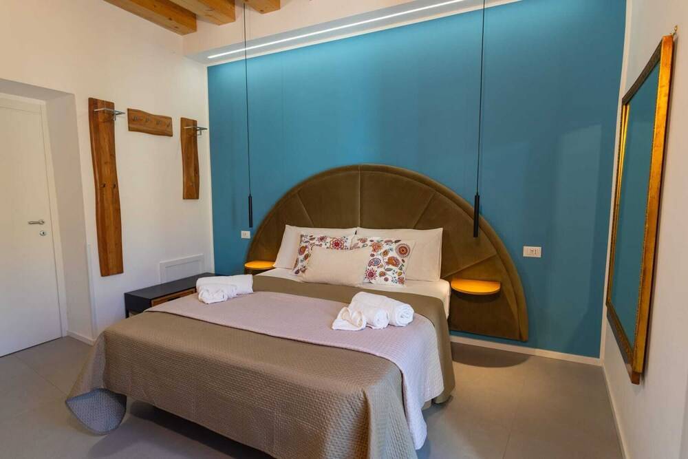 PANORMOS 91 Rooms & Terrace 2