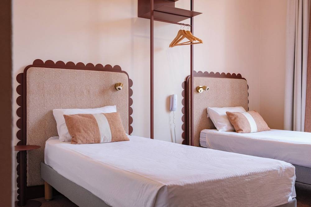 Hotel Louvia 1