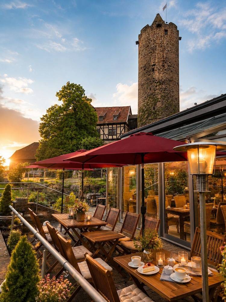 Hotel & Café Schachtenburg 1