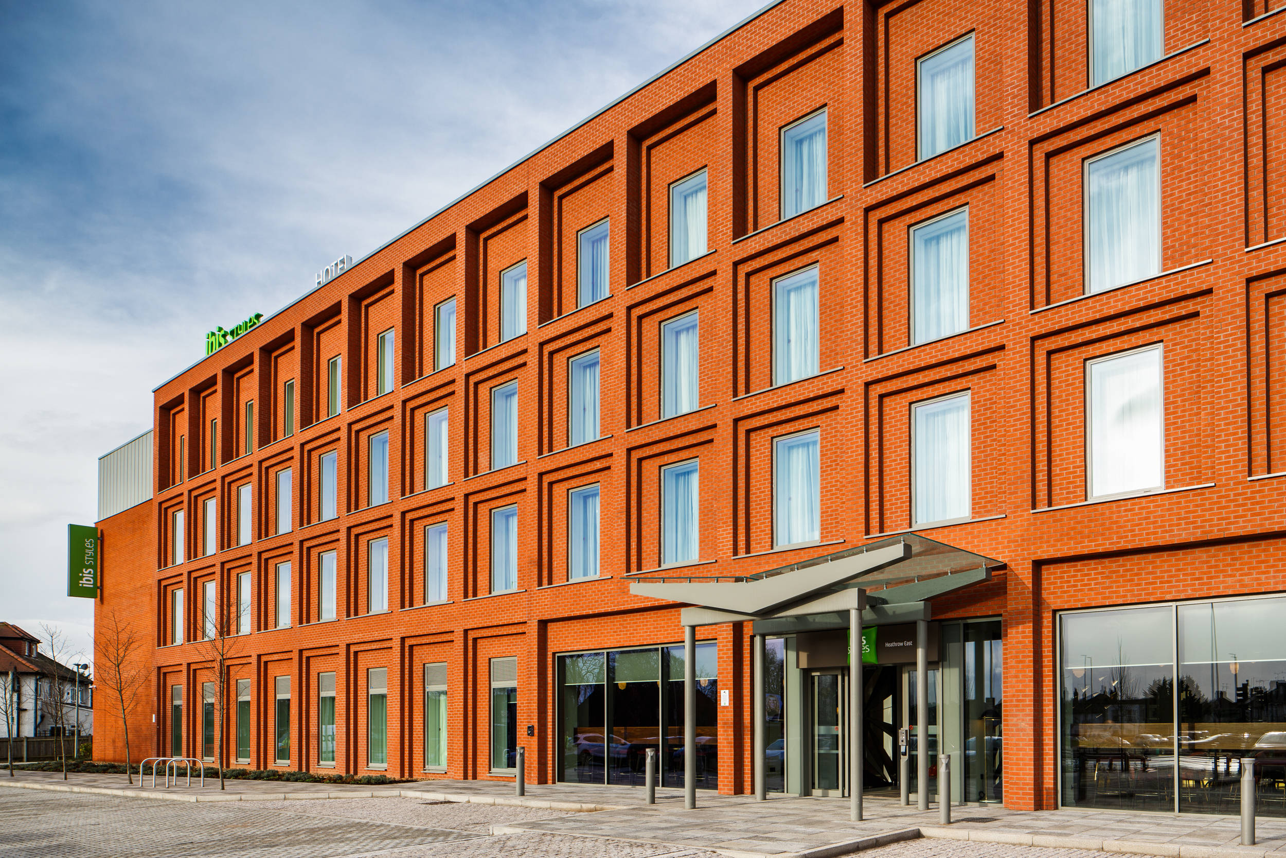 Ibis Styles London Heathrow East 1