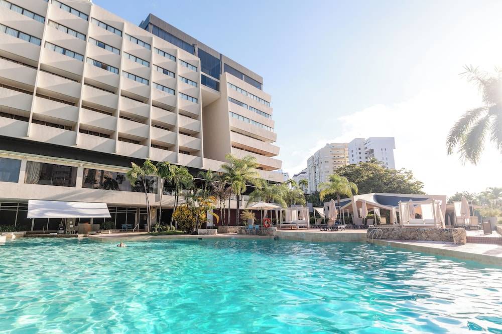 Dominican Fiesta Hotel 1