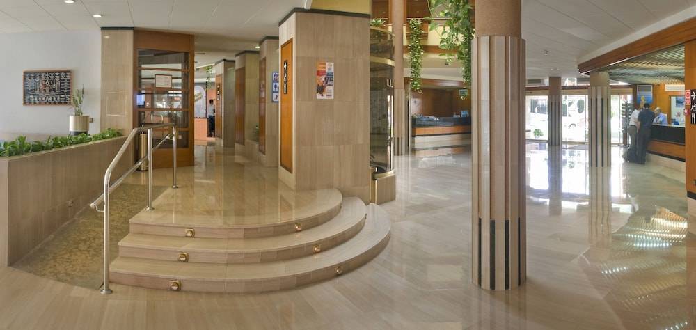 GHT Aquarium & Spa 2