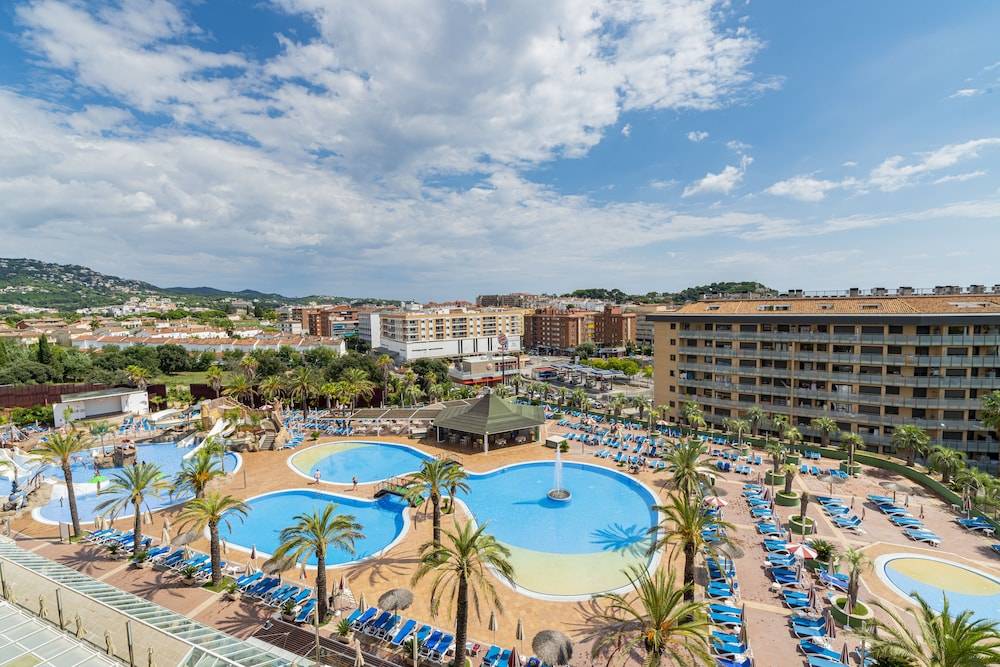 Costa Encantada Suites & Resort 1
