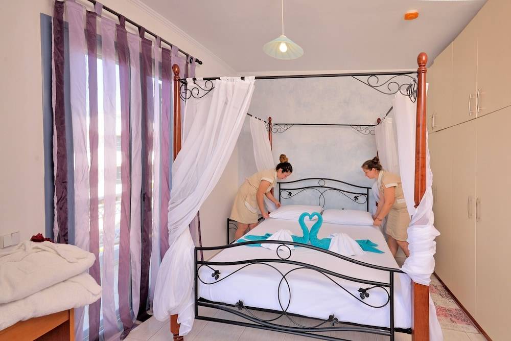 The Landmark Villas & Spa 2