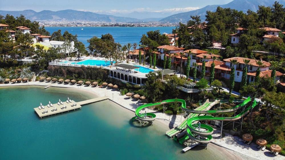 Club & Hotel Letoonia 1