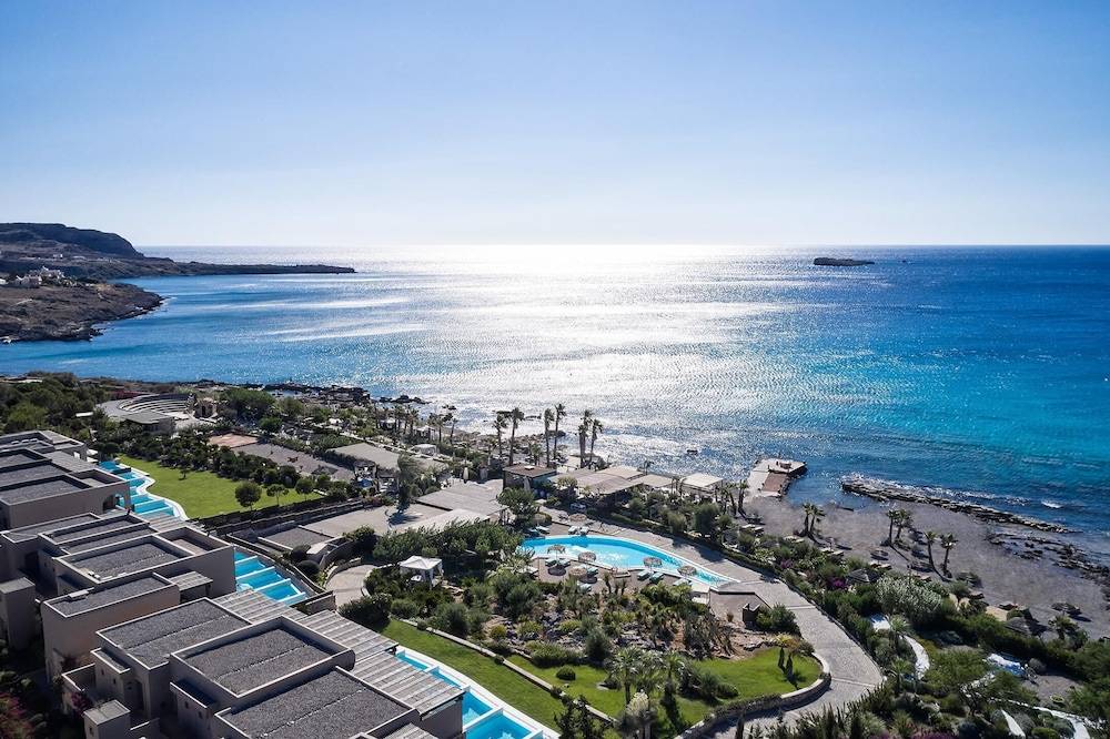 Aquagrand Artistic Luxury Beach Resort - Adults Only 1
