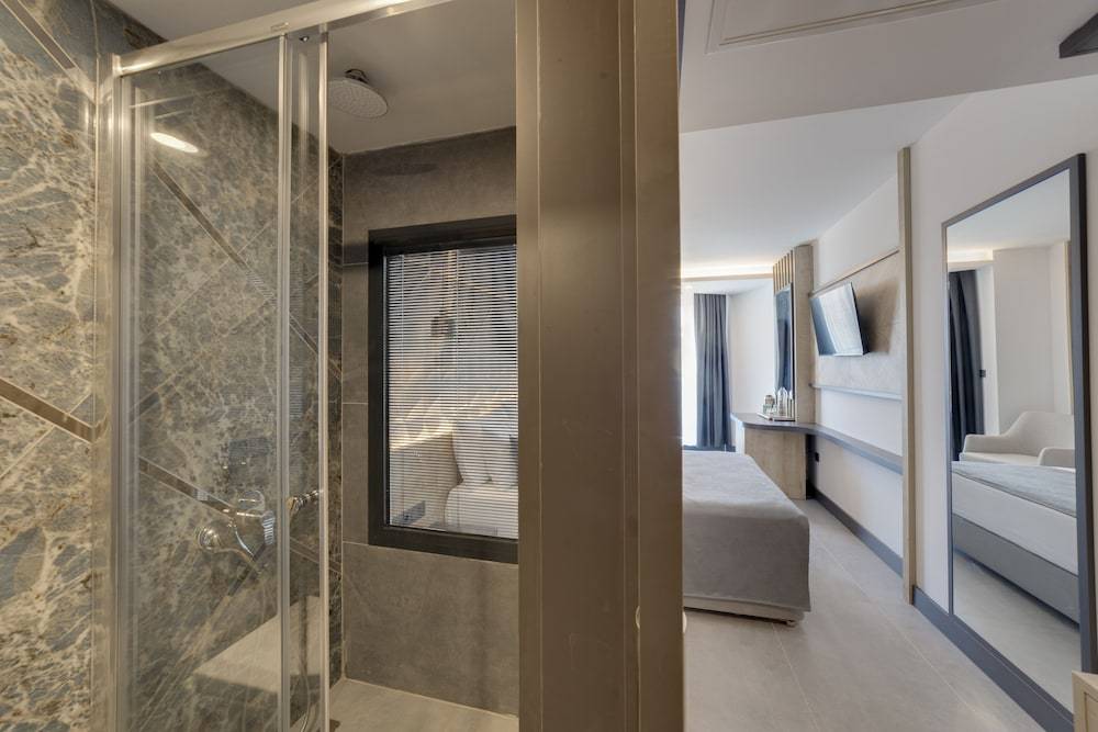 Signature Blue Resort Kuşadası 1