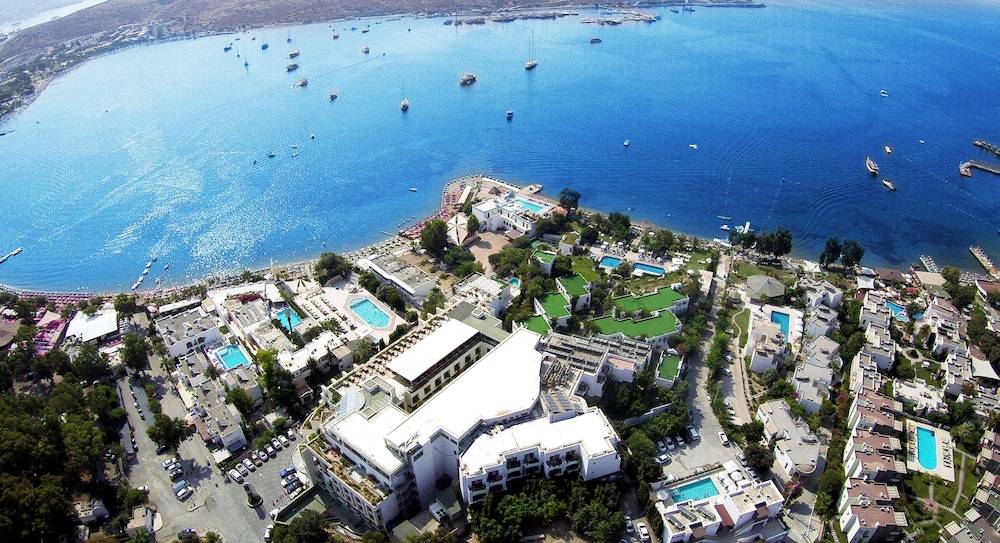 Royal Asarlik Beach Hotel 1