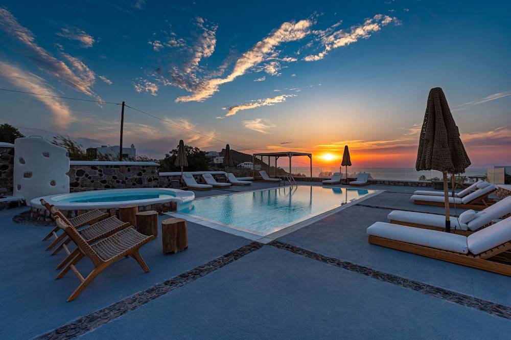 Nuvia Suites 1