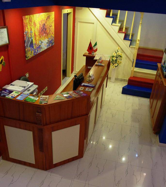 HOTEL MILLENIUM 1