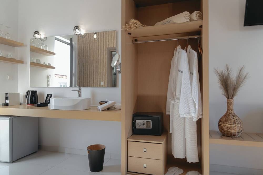 White Canvas Boutique Studios 2