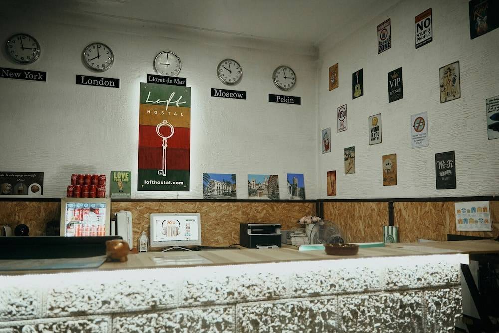 LOFT HOSTAL Group 2