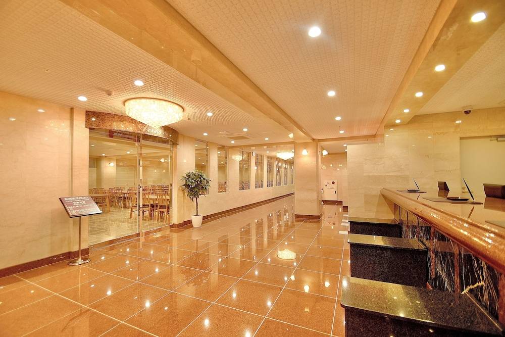 Kyoto Universal Hotel Karasuma 2