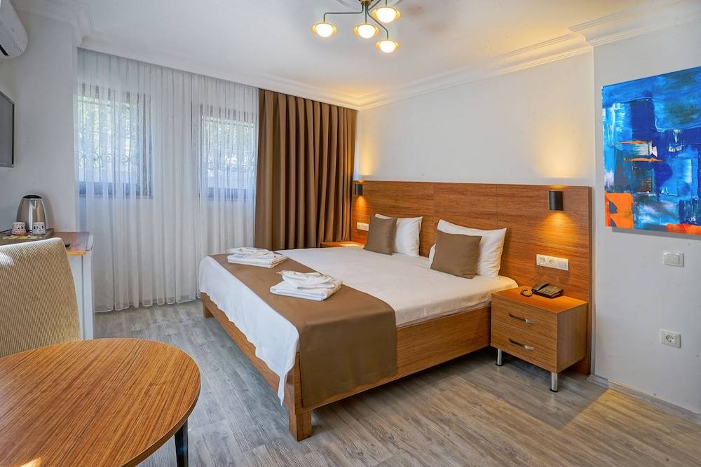 Class Hotel Bosphorus With Jacuzzi 2