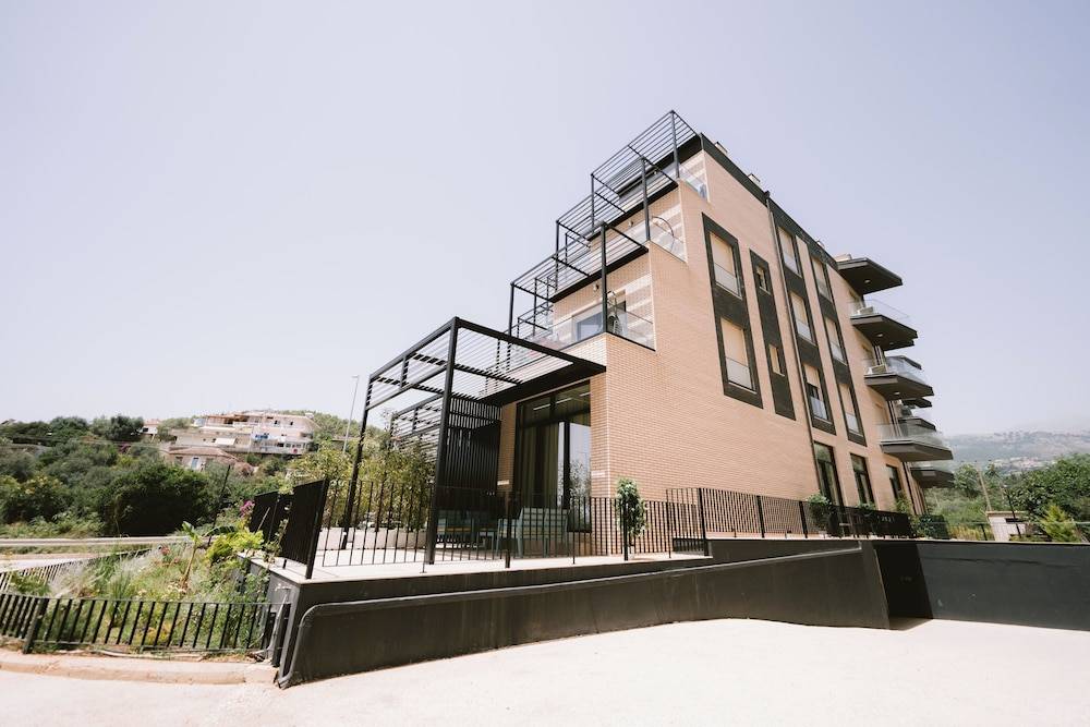 Noemie Hotel 1