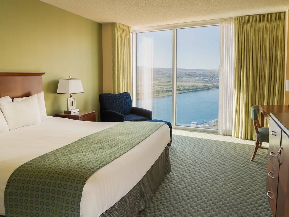 Aquarius Casino Resort 1