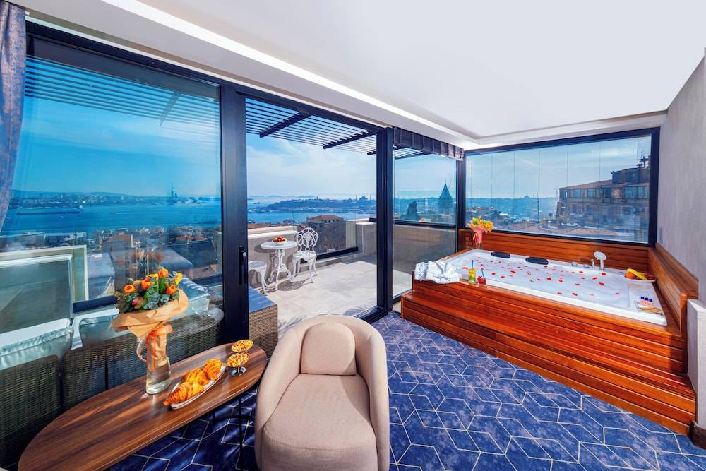 Ring Stone Hotels Bosphorus - Special Class 2