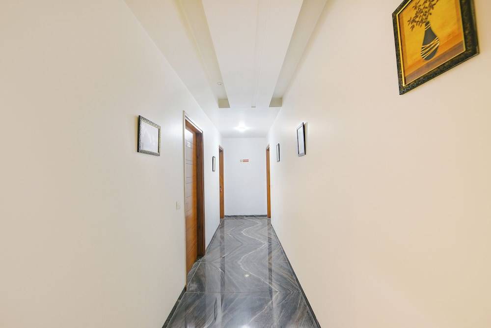 Fabhotel Silver Oak Bnb 2