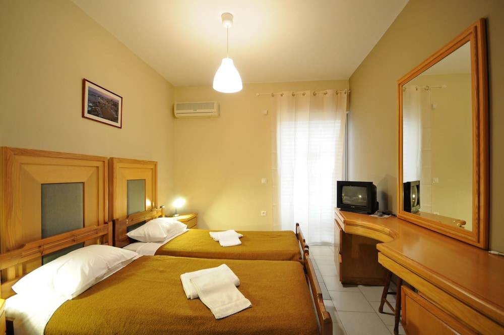 Manias Apartments 2
