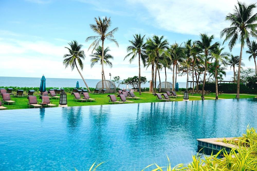 Sheraton Hua Hin Resort & Spa 1