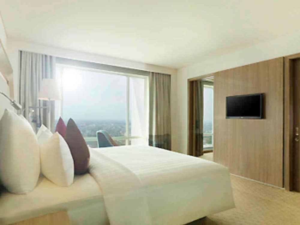Novotel Tangerang 1