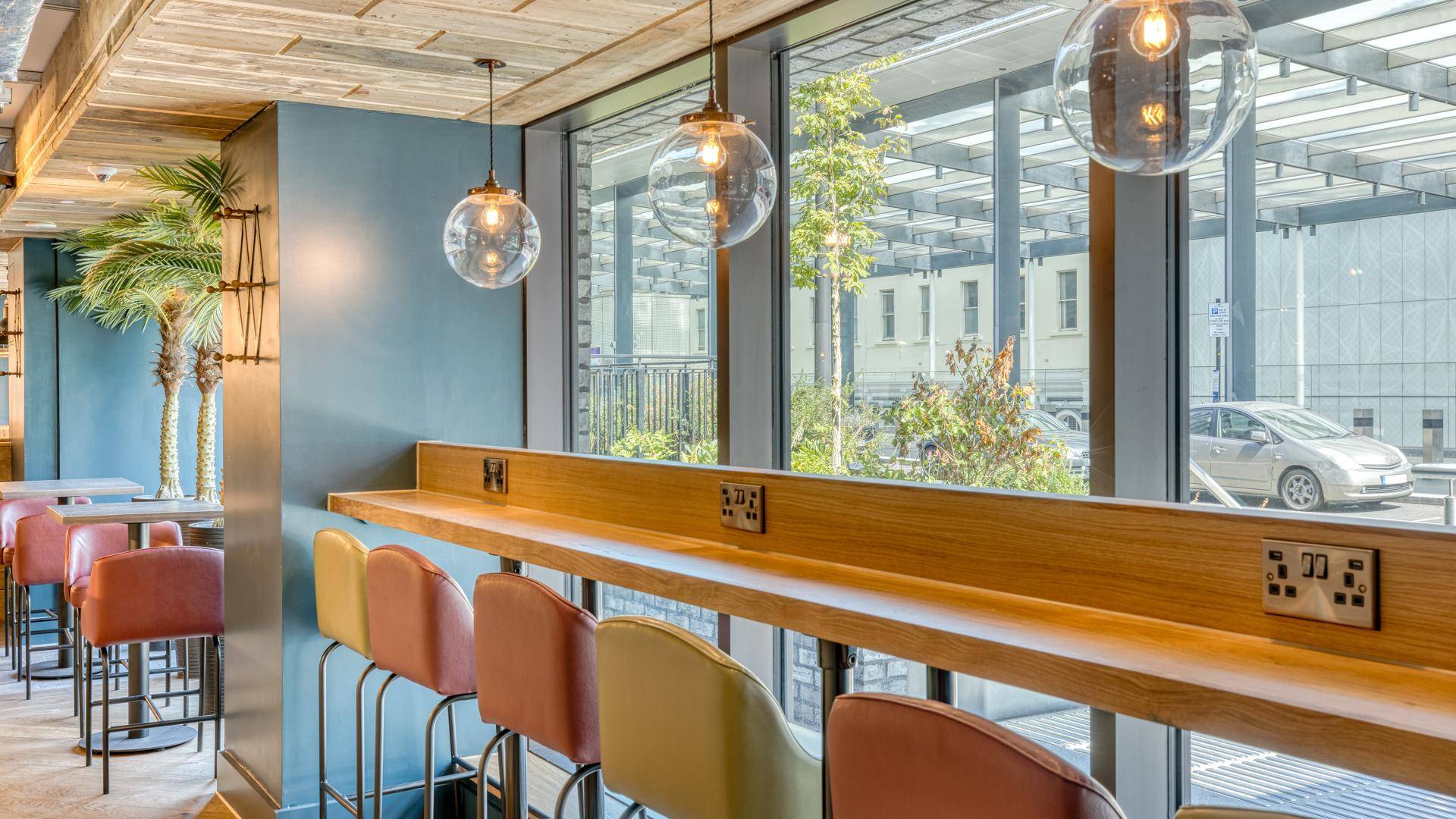 Premier Inn London Paddington - Paddington Station 1