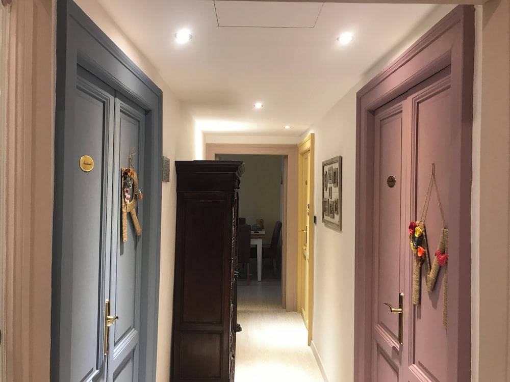 Aquarius Inn 2