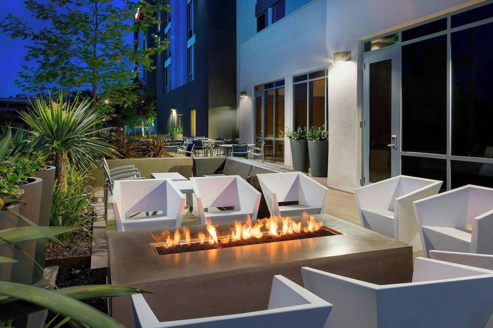 SpringHill Suites by Marriott San Diego Mission Valley 1