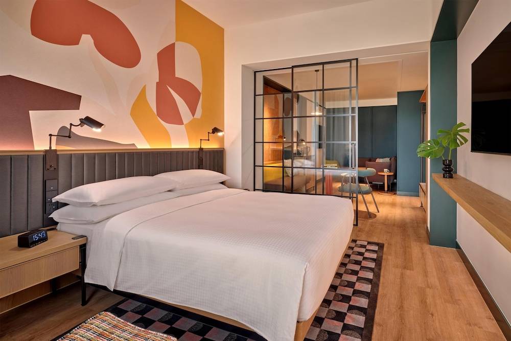 Caption by Hyatt Zhongshan Park Shanghai 1