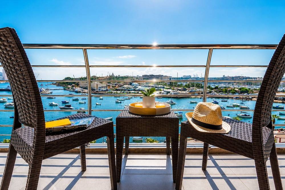 Valletta view Apartments by ST Hotels 1