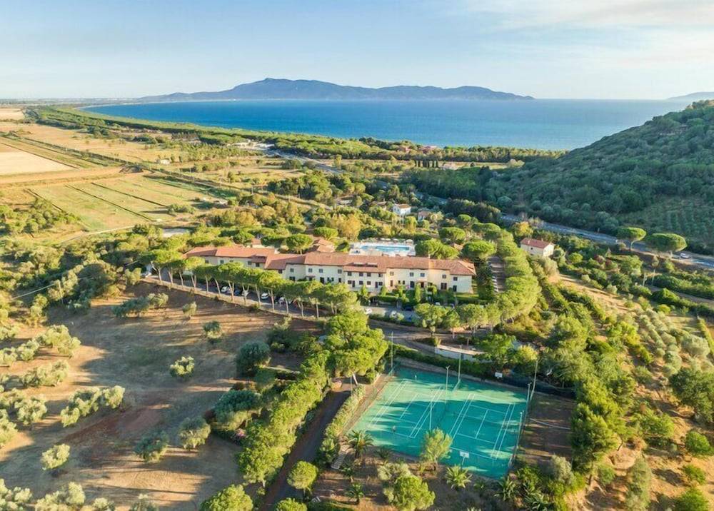 Argentario Osa Resort 1