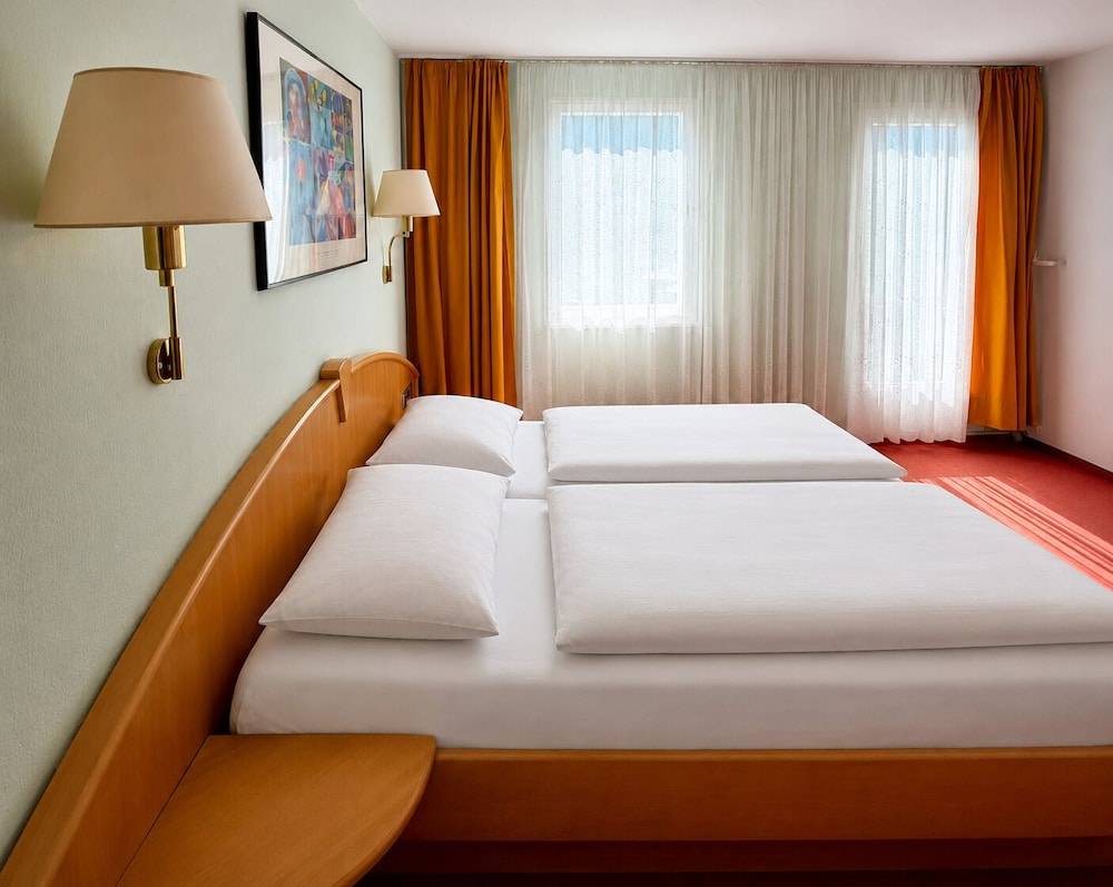 Hotel Kull von Schmidsfelden 2