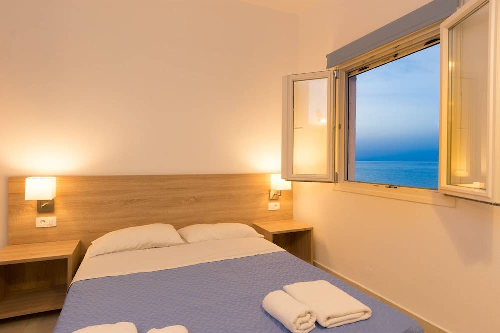 Socrates Seaside Apartments 1