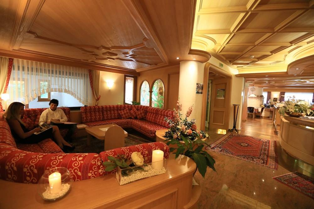 Renè Dolomites Boutique Hotel - Adults Preferred 2