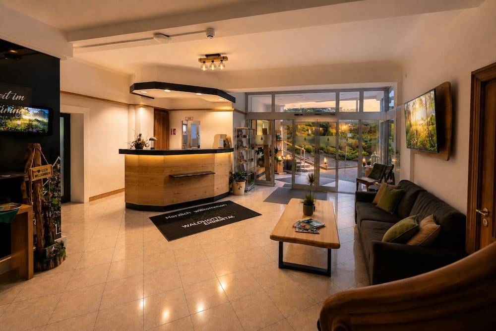 Waldhotel Ehrental 2