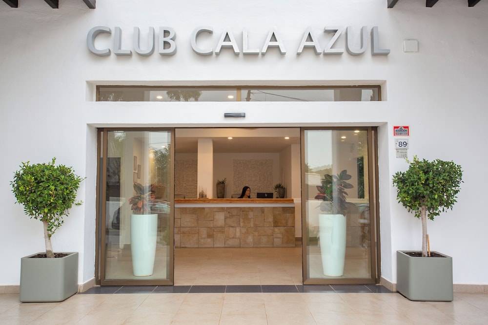 Club Cala Azul 1
