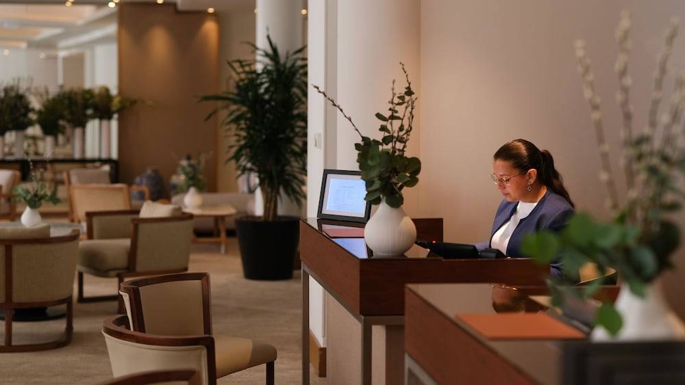 Five Seas by Inwood Hotels 2