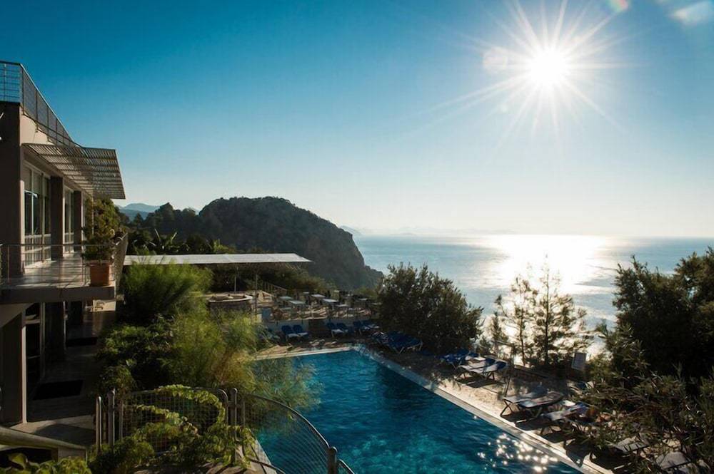 Loryma Resort Hotel 1