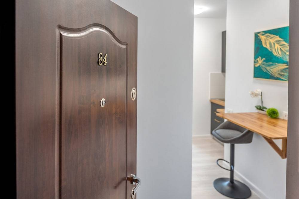 Metropole Apartments - Old City 2