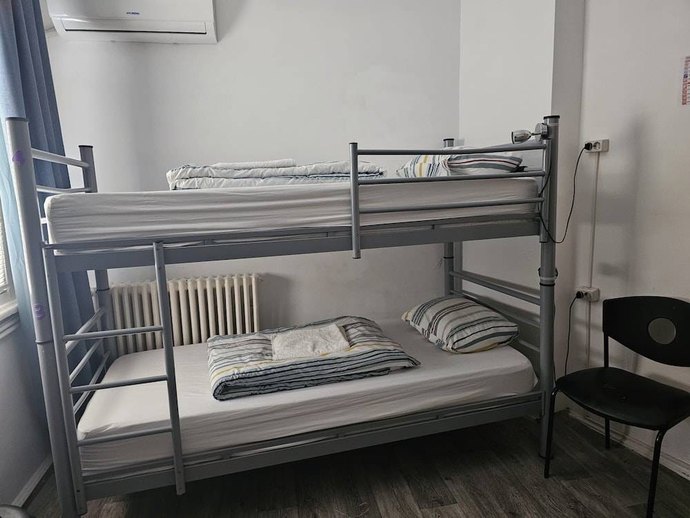HOSTEL SPORT BUCHAREST 2