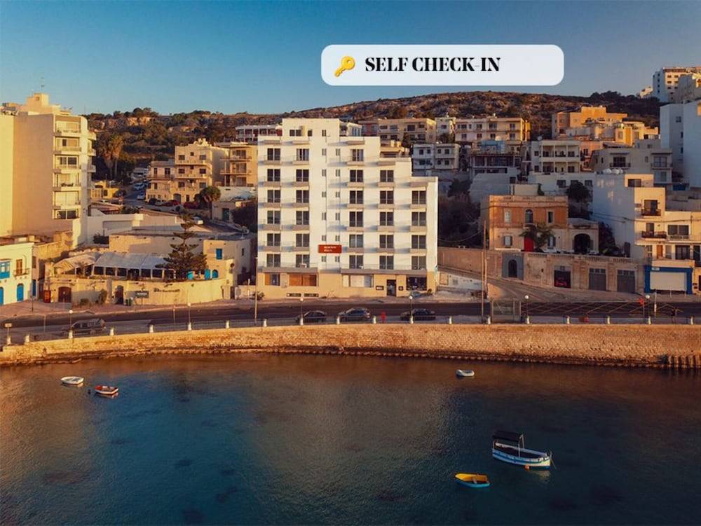Seaview Stays 1