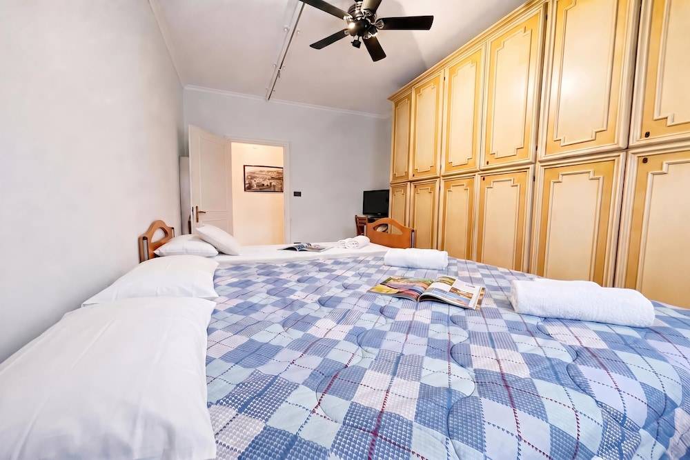 La Pietra sul Mare Apartment With Terrace 1
