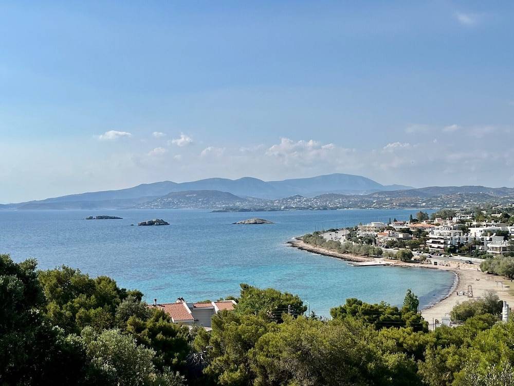 Stunning View Seaside 1-Bed Apartment in Saronida 1