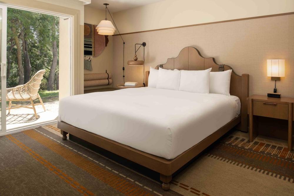 Chaminade Resort & Spa 1