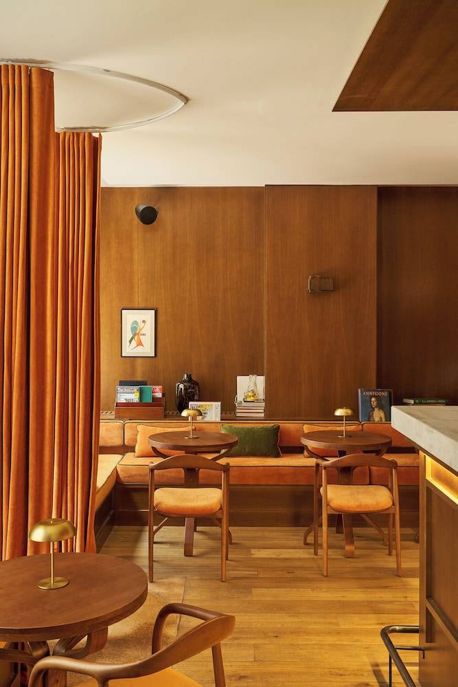 Le Berger Latroupe Hotel 2