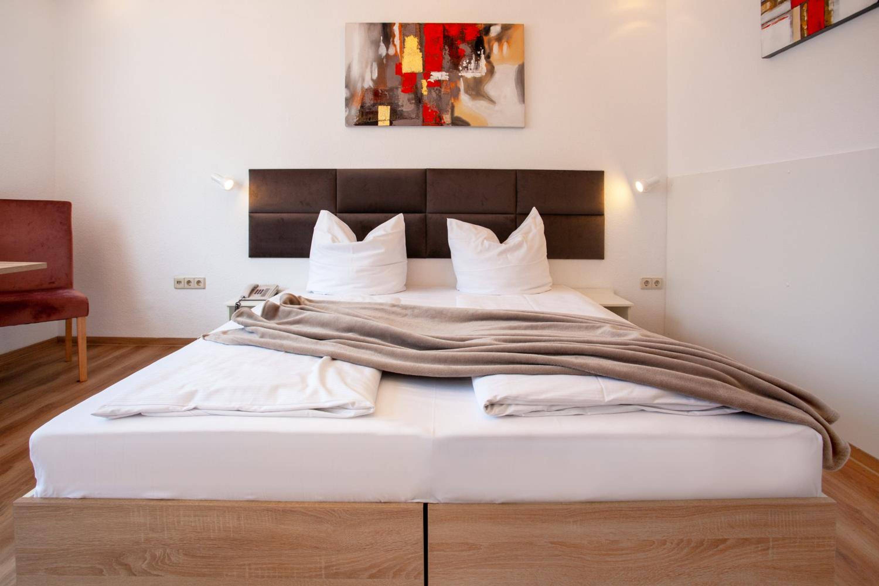 Relax Hotel & SPA Stuttgart 1