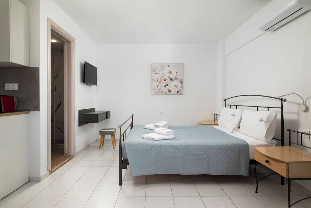 Blue Horizon Apartments 2